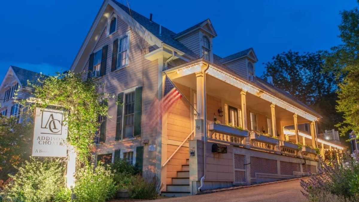 : Private car to Addison Choate Hotel Rockport from Boston Logan