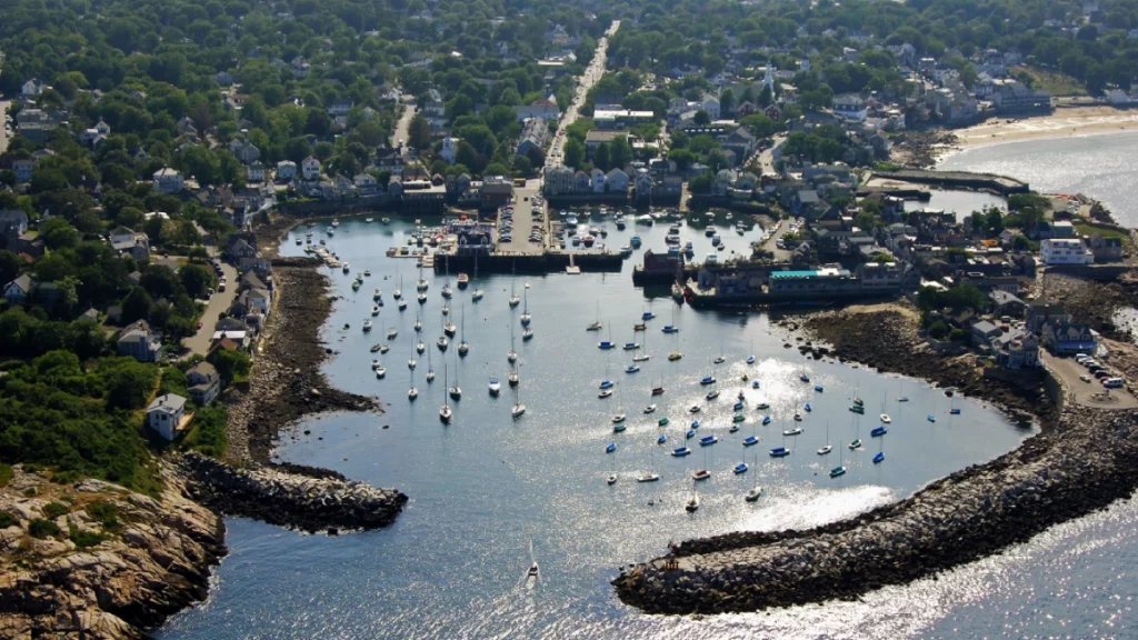 Car service Rockport MA for airport and event travel